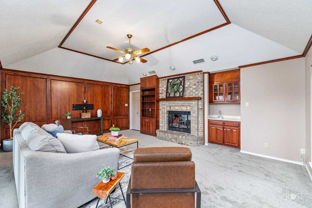 5214 N Bentwood Dr Property Photo 18