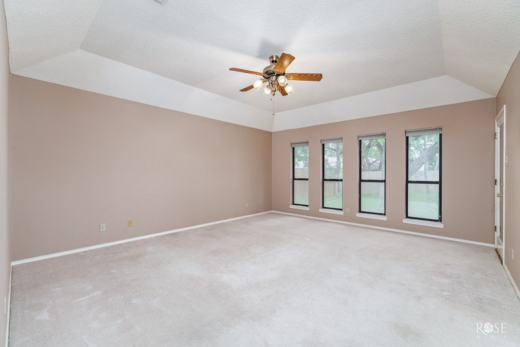 5214 N Bentwood Dr Property Photo 19
