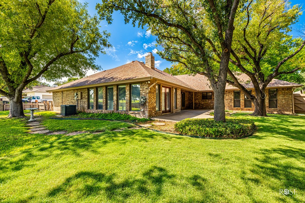 5214 N Bentwood Dr Property Photo 32