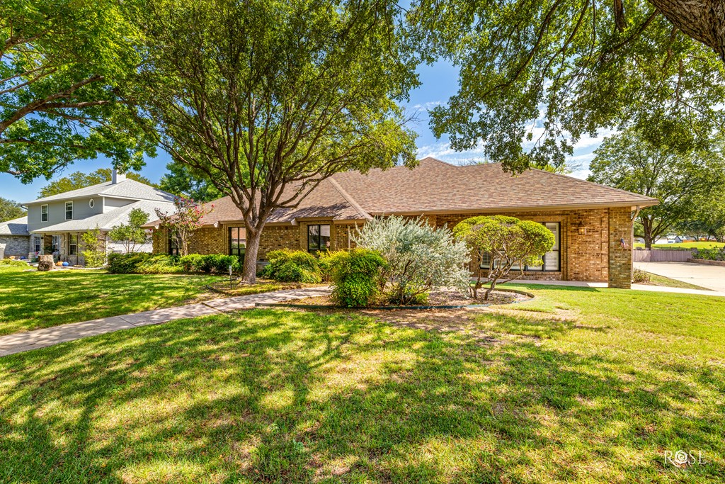 5214 N Bentwood Dr Property Photo 37
