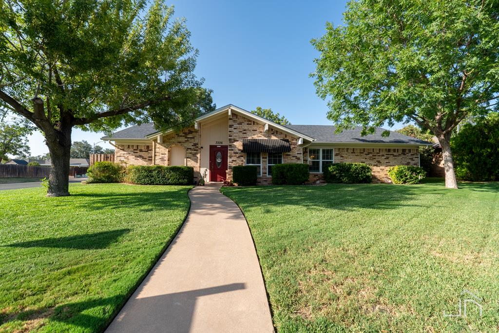 3226 Timber Ridge Dr Property Photo 1