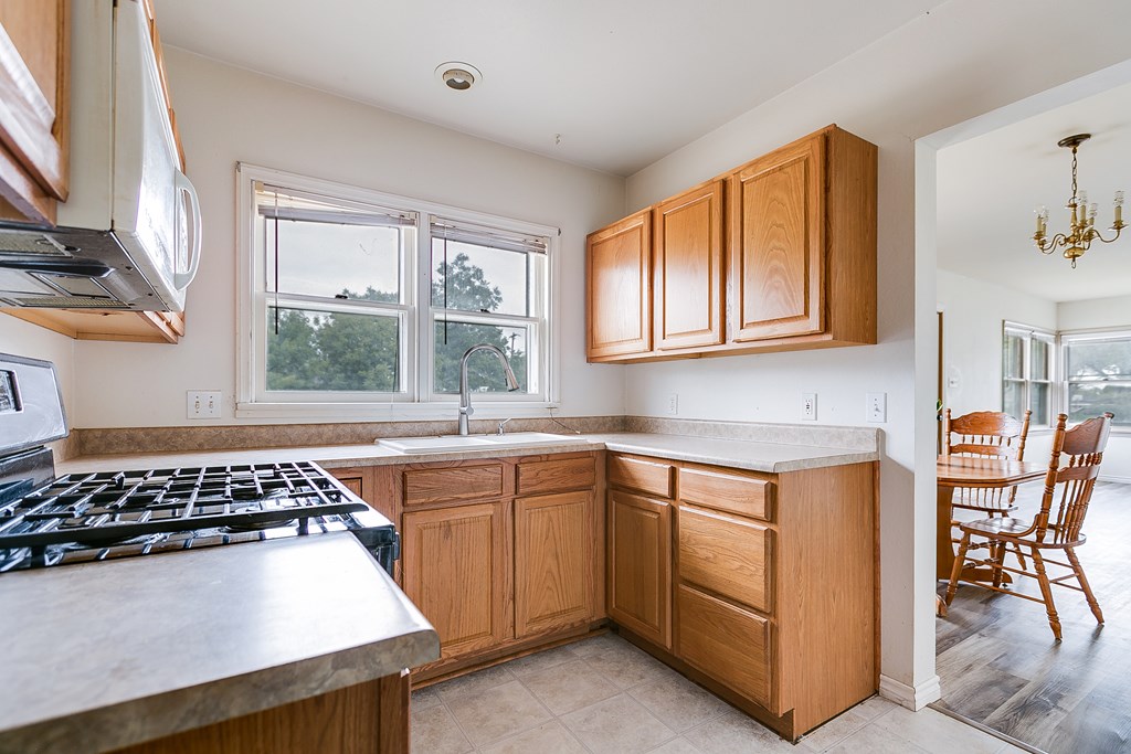 2301 W Concho Ave Property Photo 3