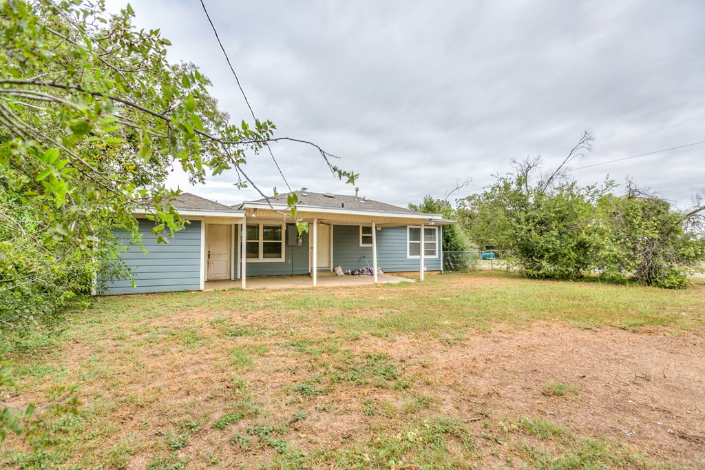 2301 W Concho Ave Property Photo 24