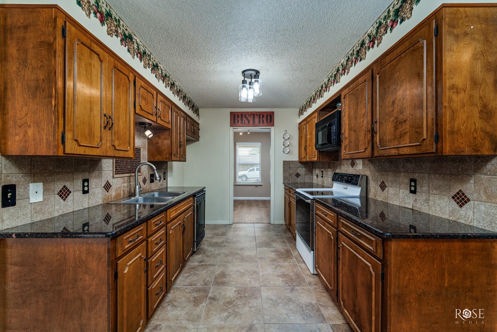 2712 Chatterton Dr Property Photo 14