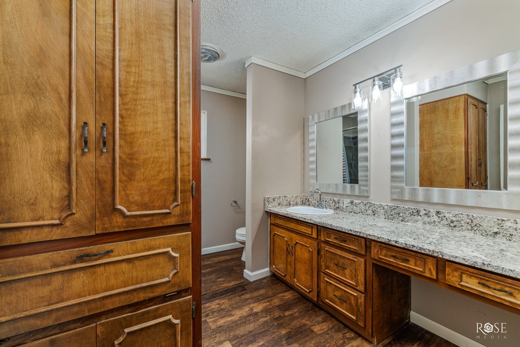 2712 Chatterton Dr Property Photo 23