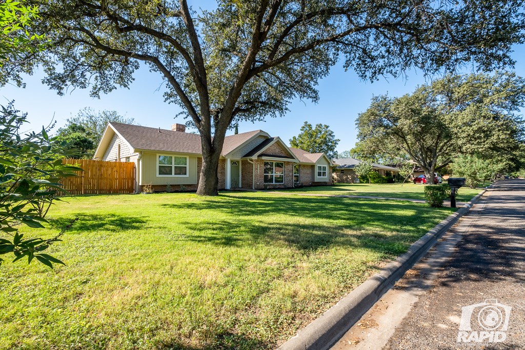 2913 Alta Vista Lane Property Photo 8