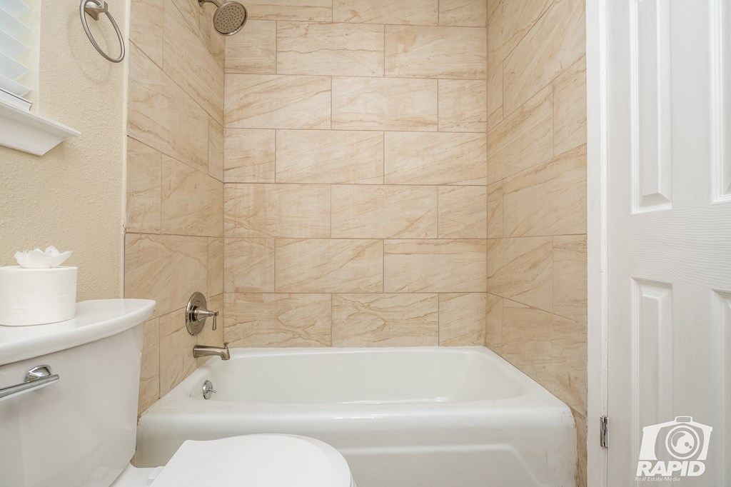 2913 Alta Vista Lane Property Photo 27
