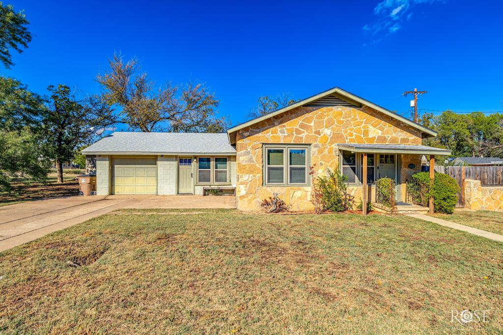 1414 W Ave M Property Photo
