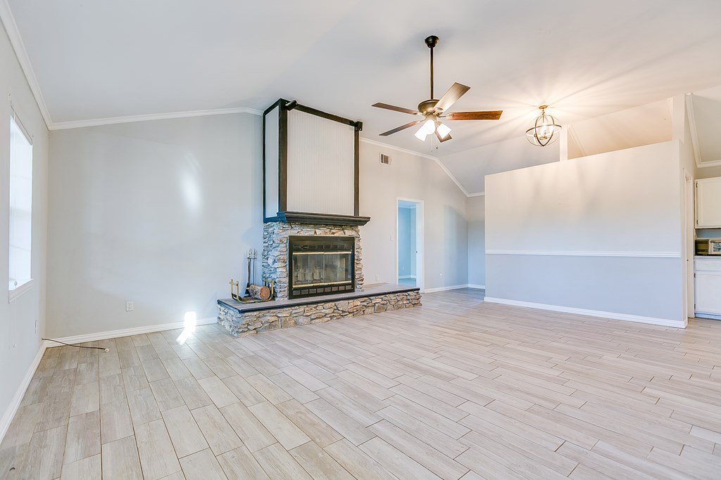 10629 Twin Lakes Lane Property Photo 8