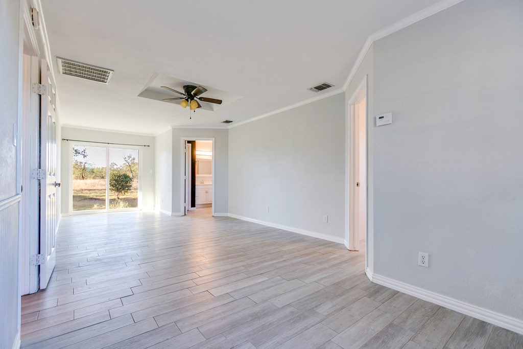 10629 Twin Lakes Lane Property Photo 15
