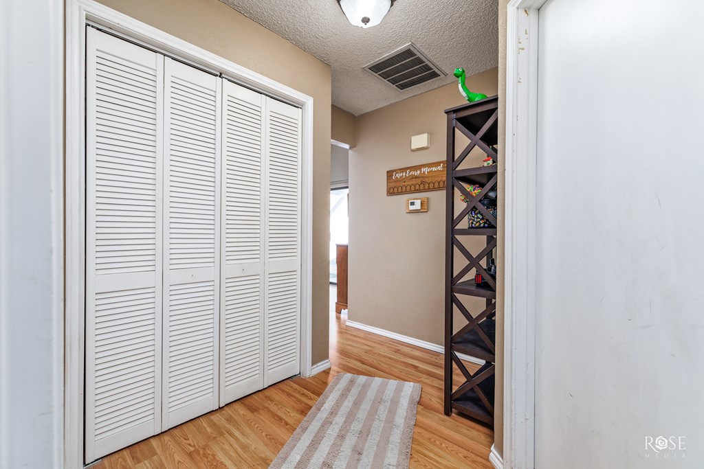 1422 Hatcher St Property Photo 8