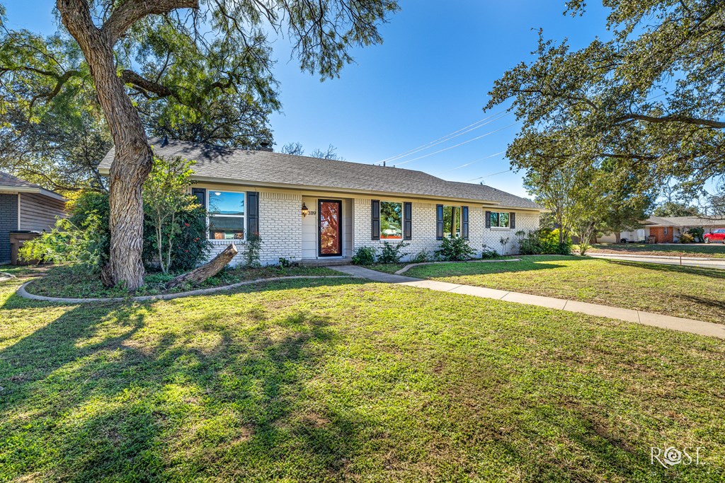 3119 Woodland Circle Property Photo 4