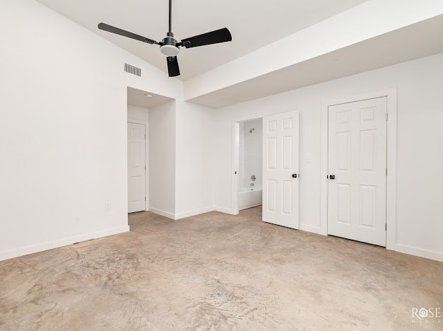 1608 Preusser St Property Photo 9