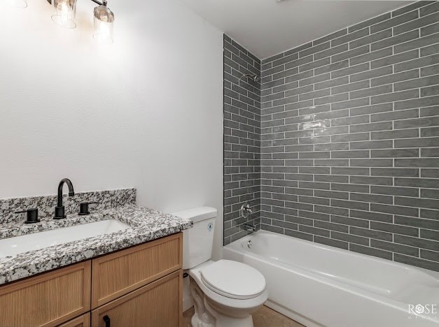 1608 Preusser St Property Photo 13