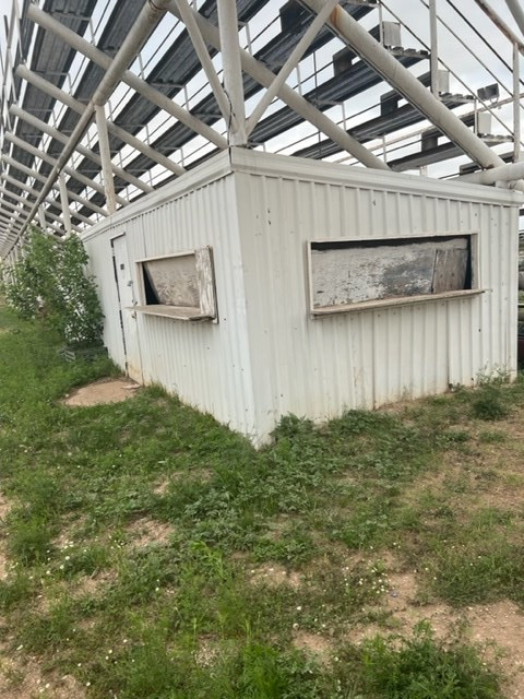 3613 S Fm2105 Property Photo 12