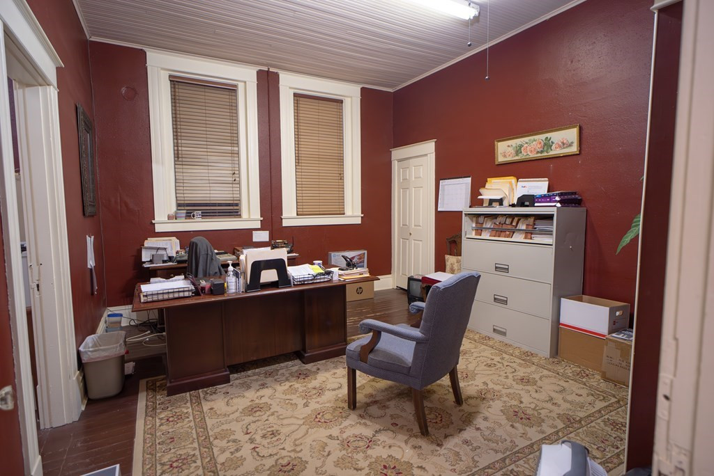 210 S Chadbourne Street Property Photo 6