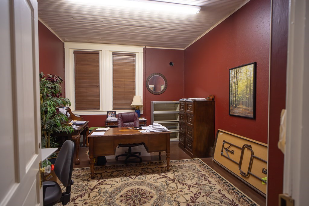 210 S Chadbourne Street Property Photo 8