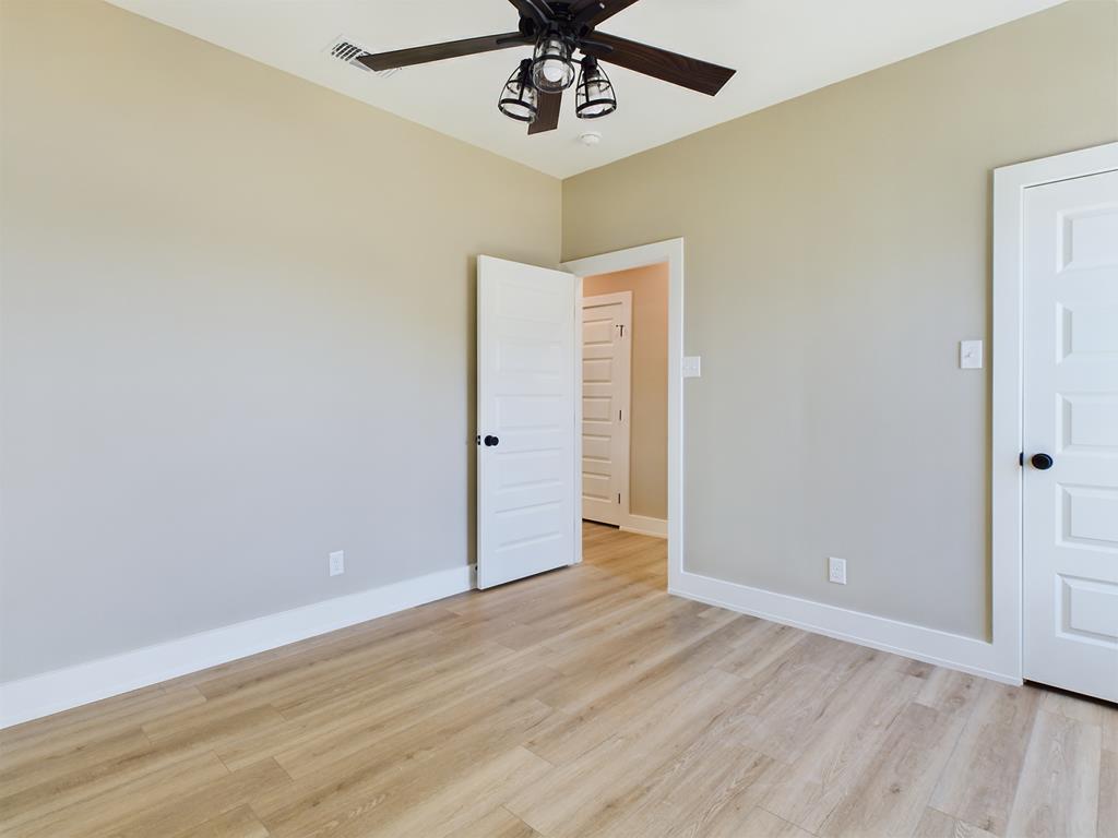 3614 Clearview Dr Property Photo 23