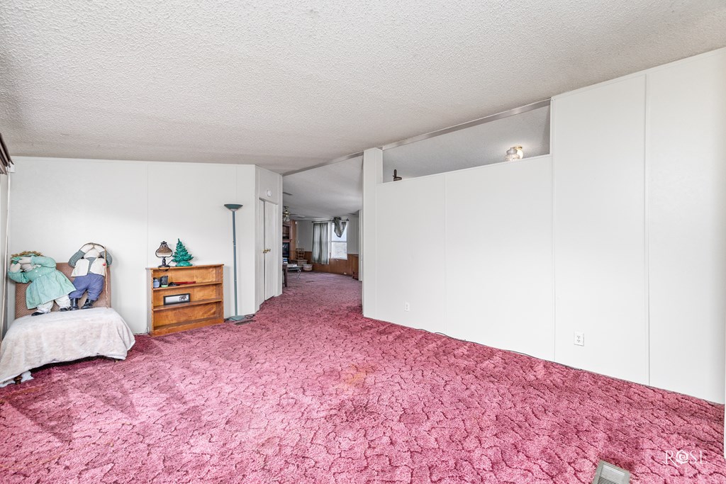 14088 Fawn Dr Property Photo 4