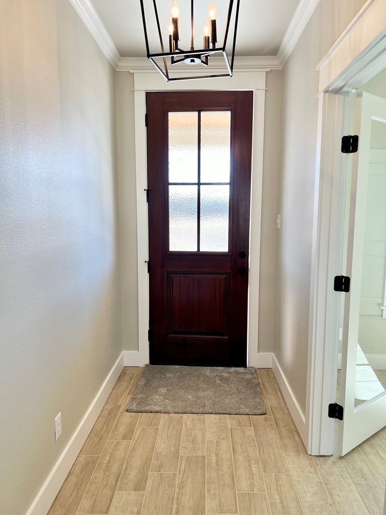 1400 Stone Ledge Lane Property Photo 4
