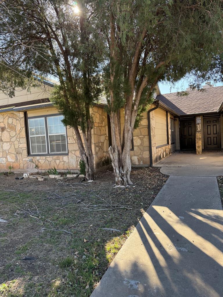 2713 Selman Dr Property Photo 1