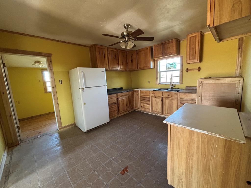 13838 Old Sterling City Hwy Property Photo 6