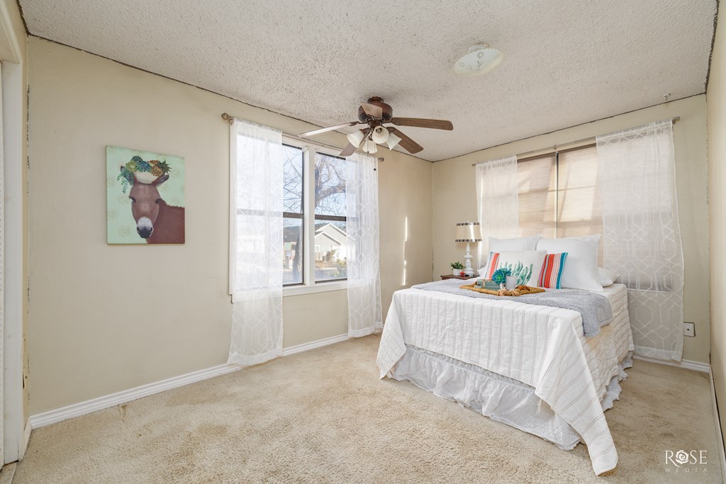 2515 Woodlawn Dr Property Photo 14