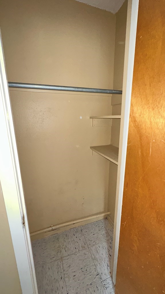3322 Cameron St Property Photo 7