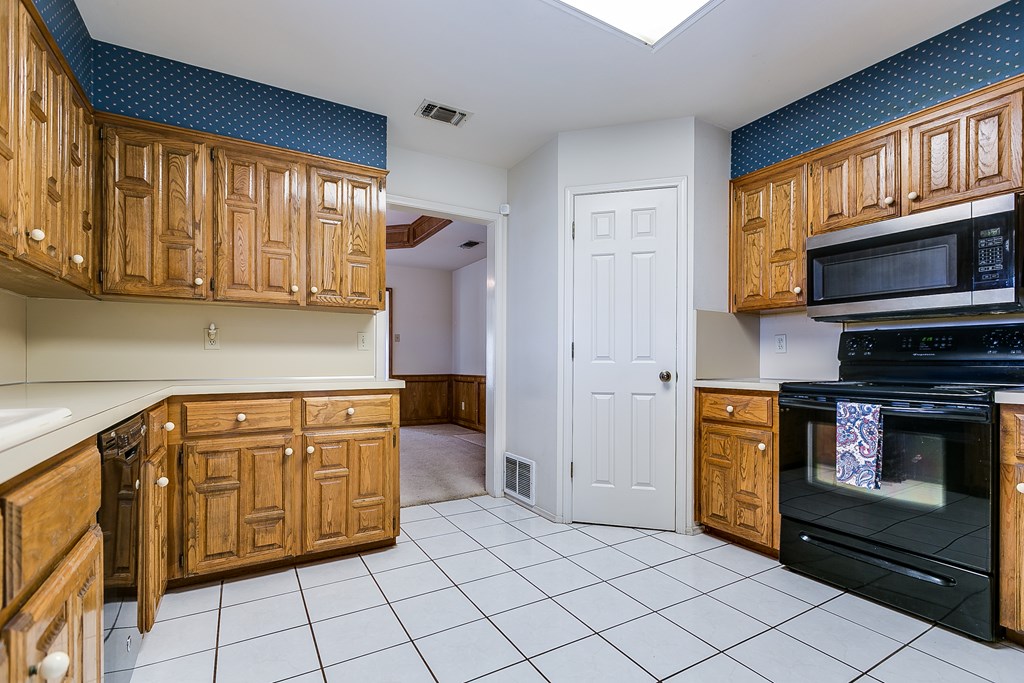 2113 Eagle Court Property Photo 16