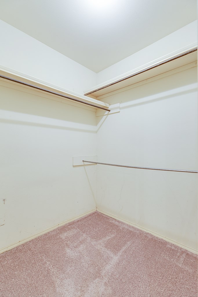 2113 Eagle Court Property Photo 30