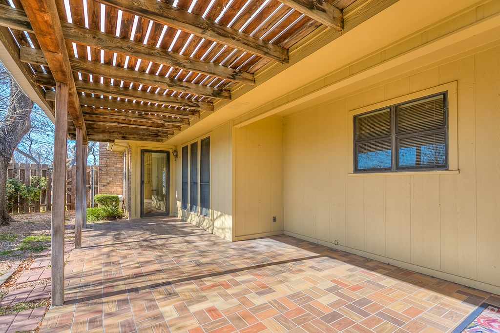 2113 Eagle Court Property Photo 36