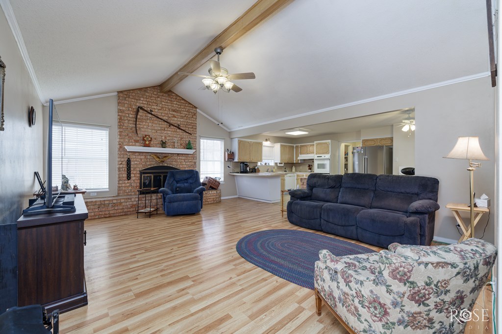 2714 Canyon Creek Dr Property Photo 4