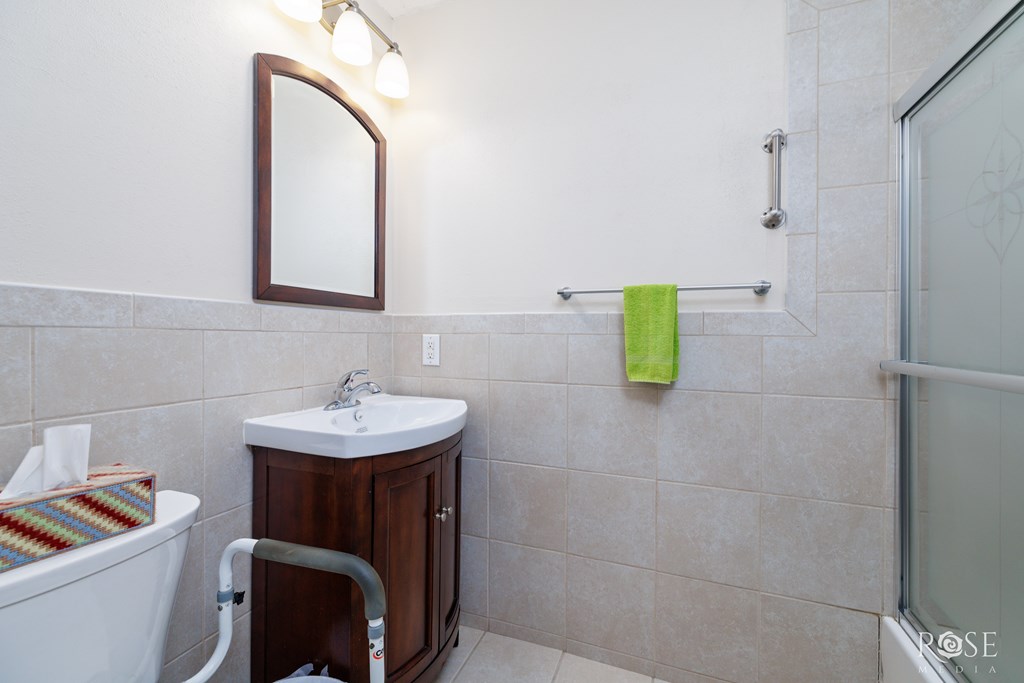 2714 Canyon Creek Dr Property Photo 10