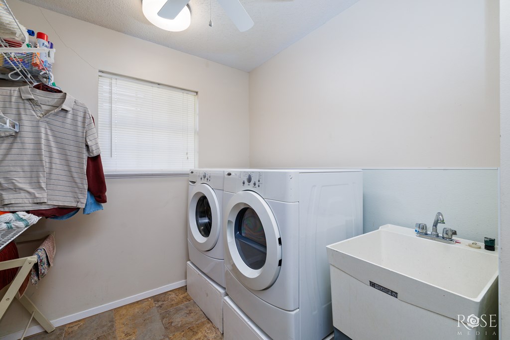 2714 Canyon Creek Dr Property Photo 15