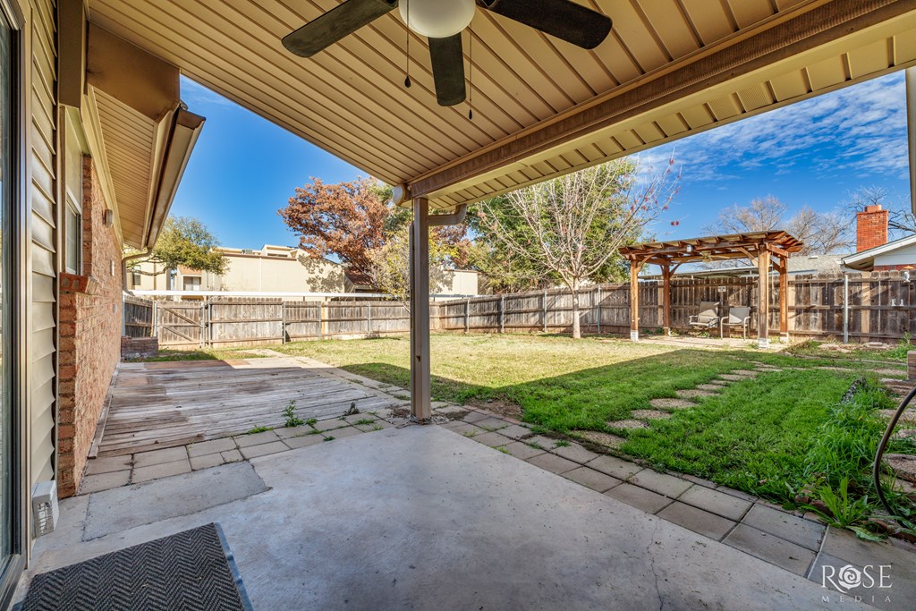 2714 Canyon Creek Dr Property Photo 16