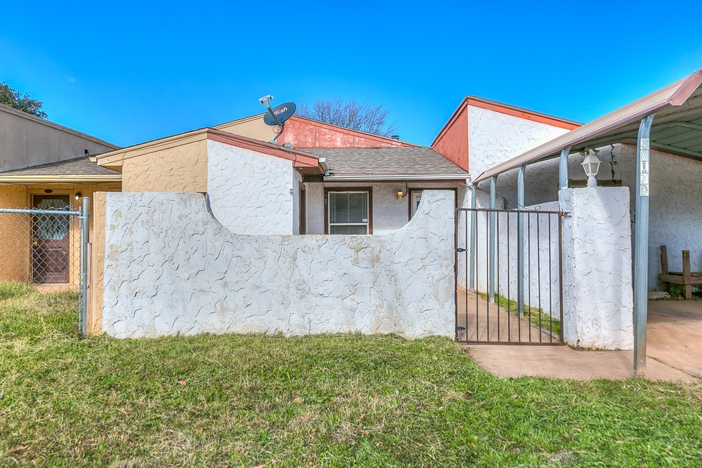 3817-d Wild Rye Tr Property Photo 19