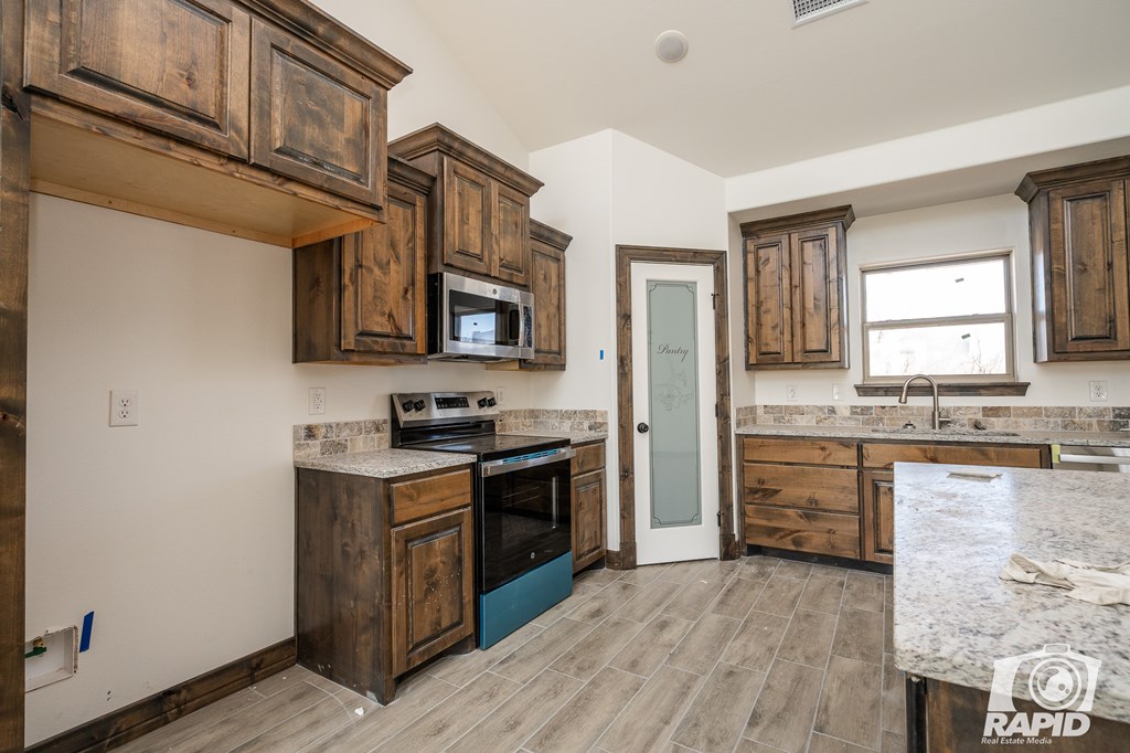 9664 Bighorn Trail Property Photo 6