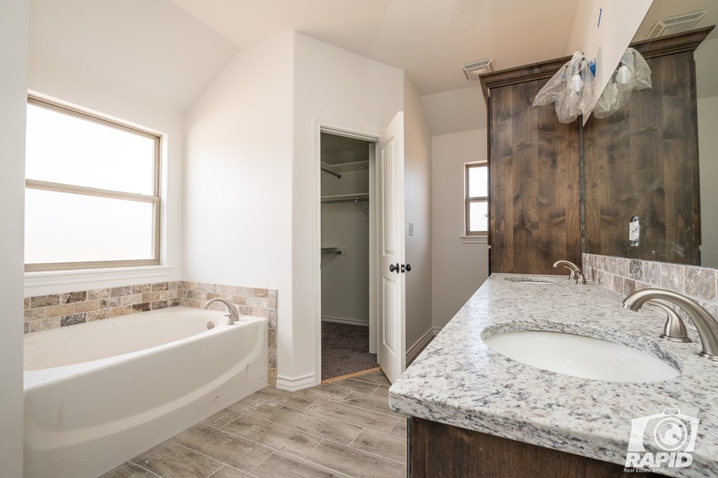 9664 Bighorn Trail Property Photo 8