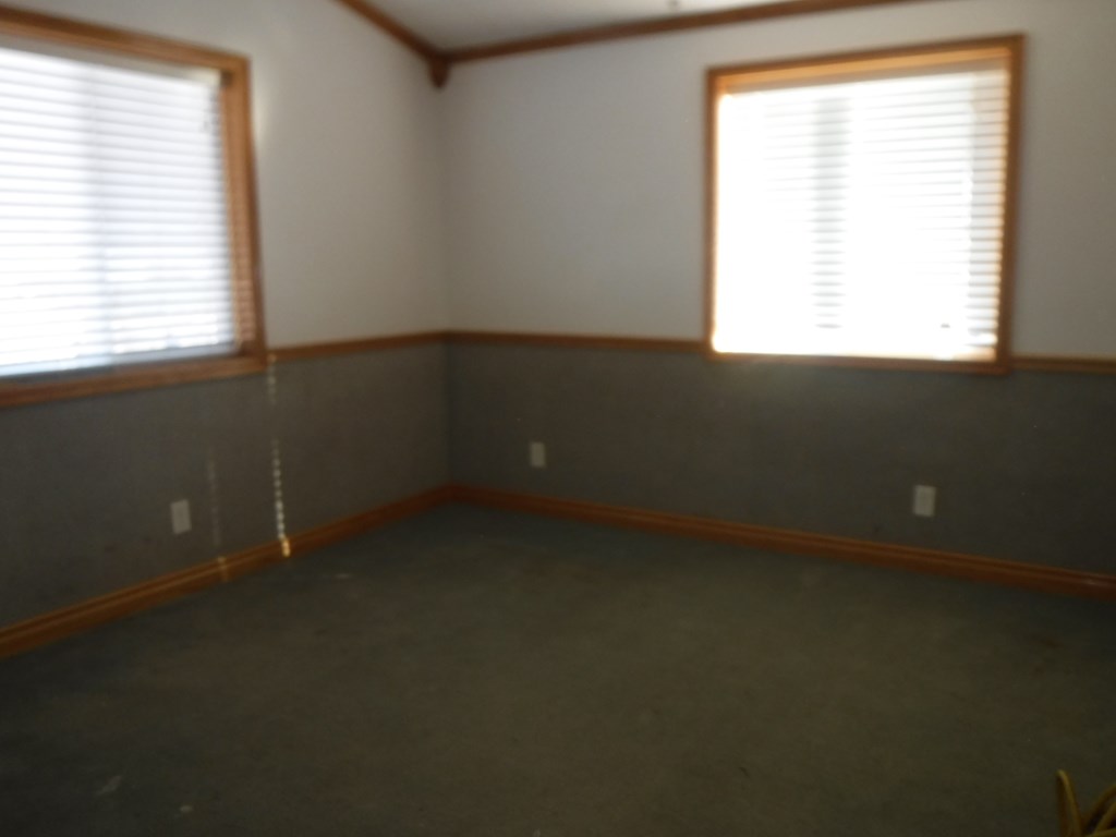 273 County Rd 2596 Property Photo 12