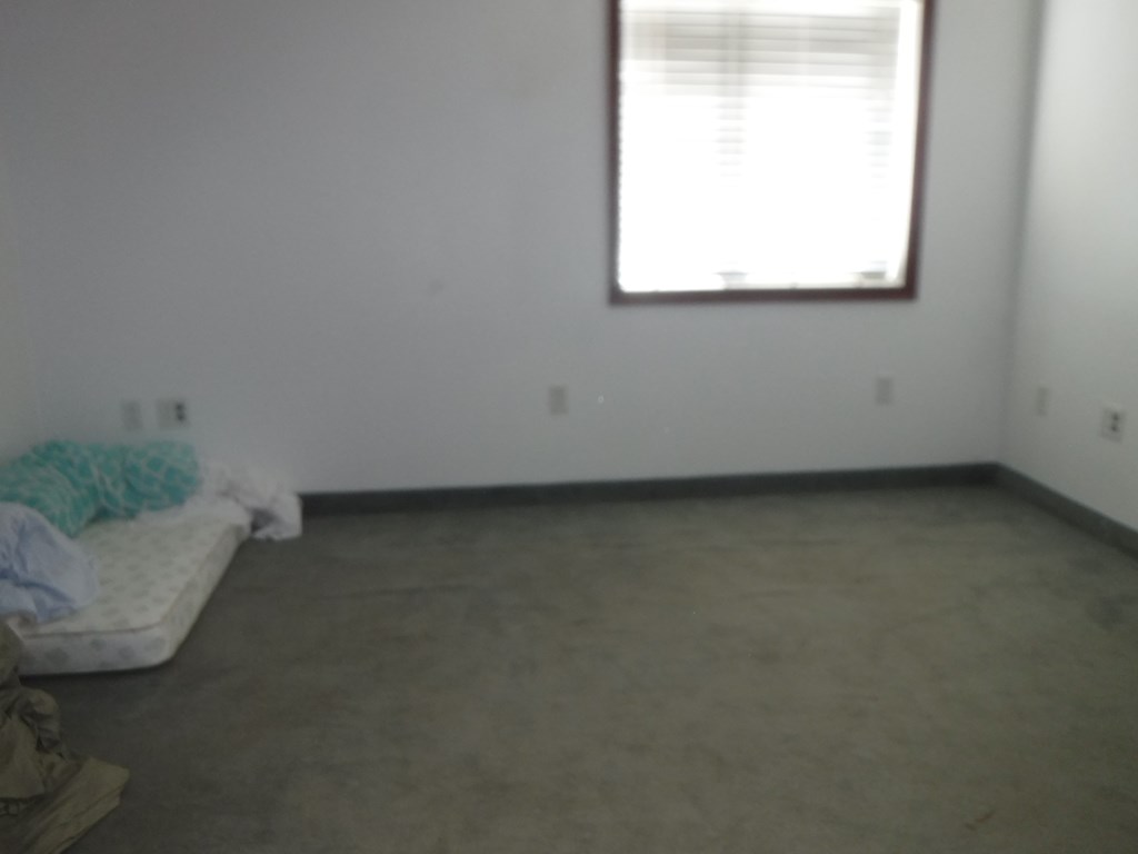 273 County Rd 2596 Property Photo 19