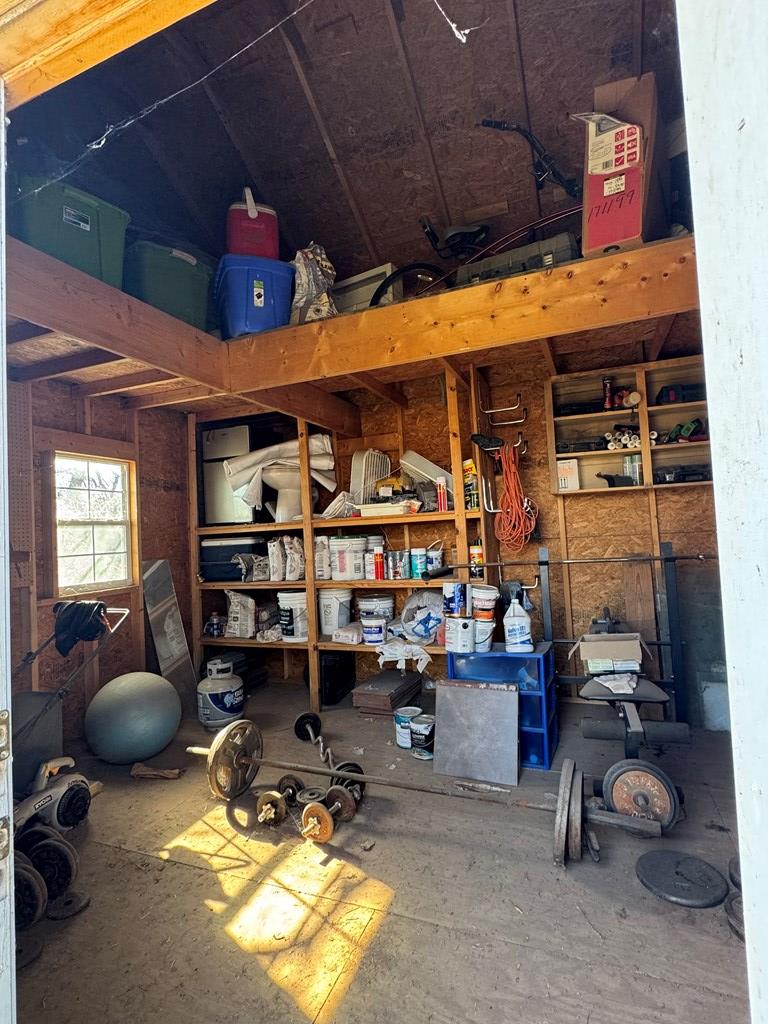 616 Murphy St Property Photo 16