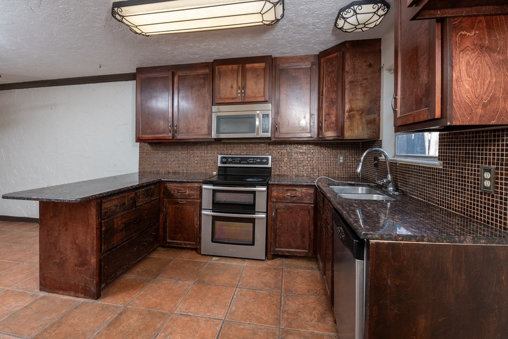 3226 North St Property Photo 6
