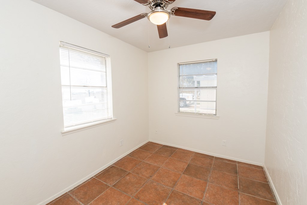 3226 North St Property Photo 19