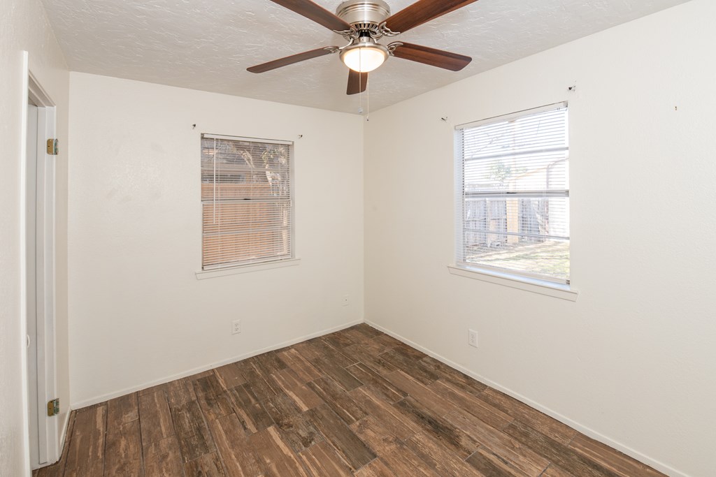 3226 North St Property Photo 21