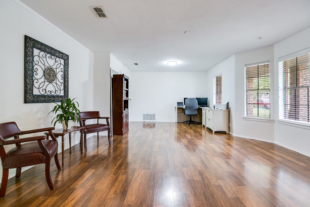 5014 Green Valley Trail Property Photo 15