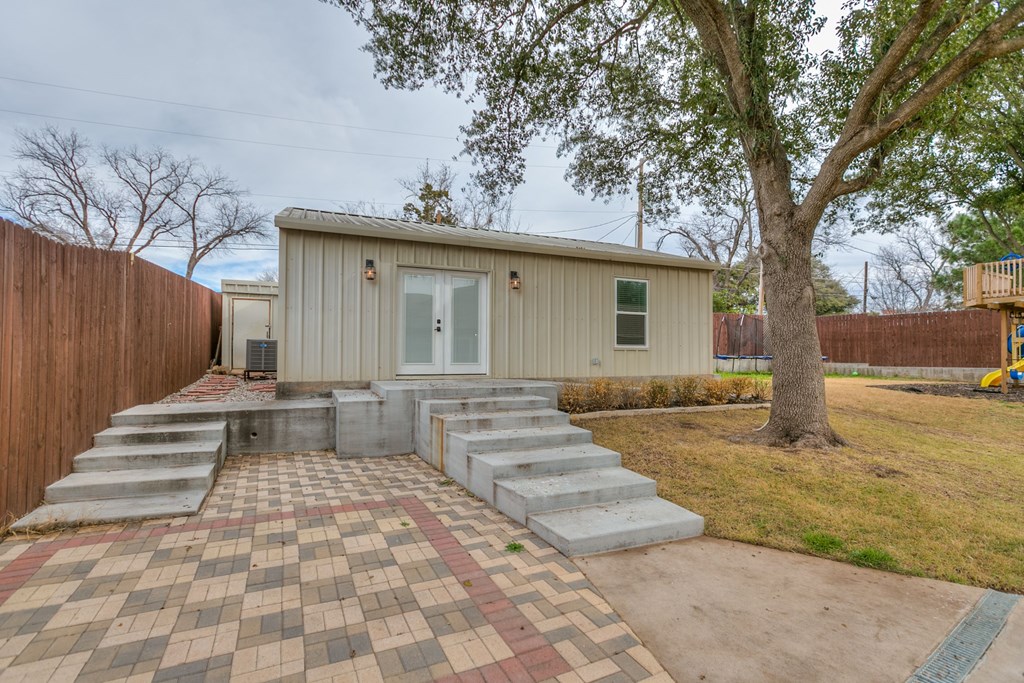 2760 Dena Dr Property Photo 36