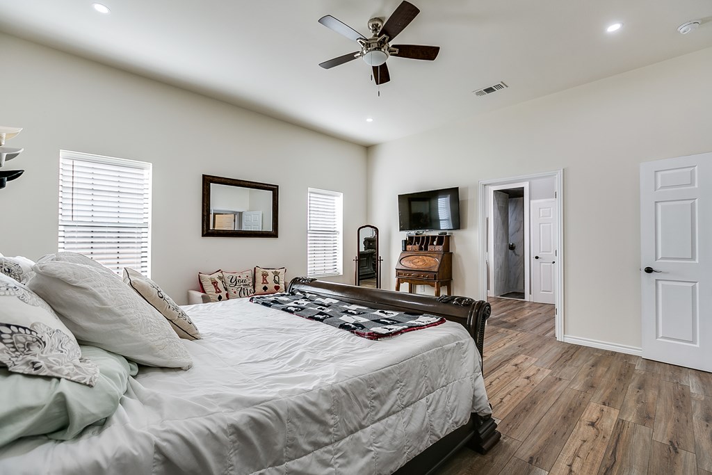 15016 Fm 1929 Property Photo 27