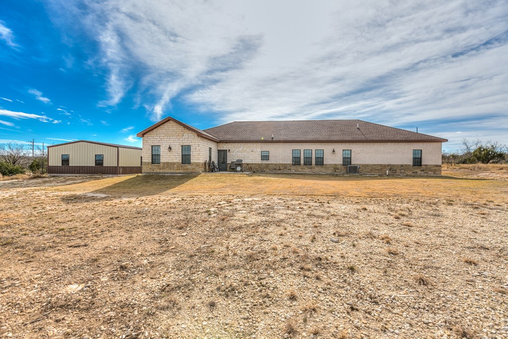 15016 Fm 1929 Property Photo 36
