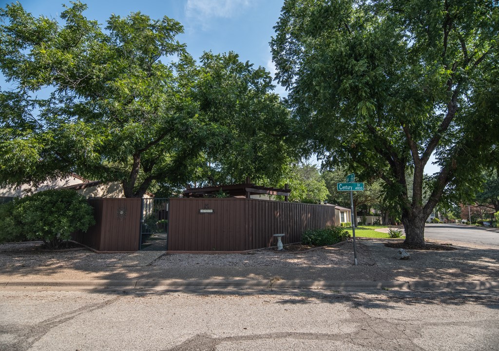 3719 Apollo Lane Property Photo 11