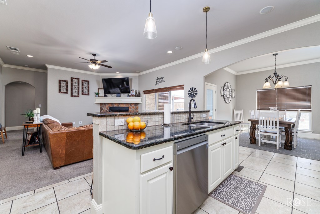 6242 Hallye Court Property Photo 15